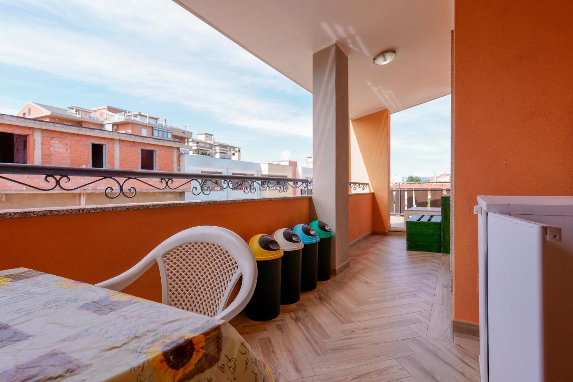Paradise Home Quartu SantʼElena Exterior foto
